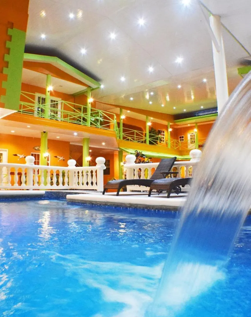 Beverly'S Oasis Suites Scarborough